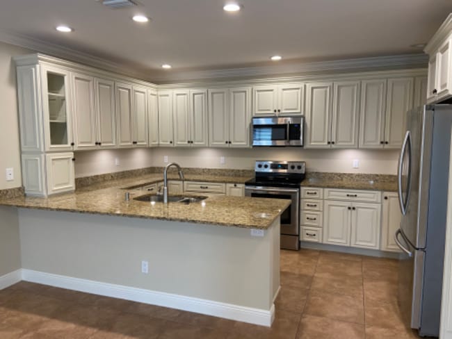 Building Photo - 4412 Vanda Dr