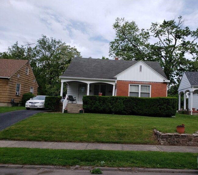 2051 Parkhill Dr 2051 Parkhill Dr Dayton OH 45406 Apartment Finder