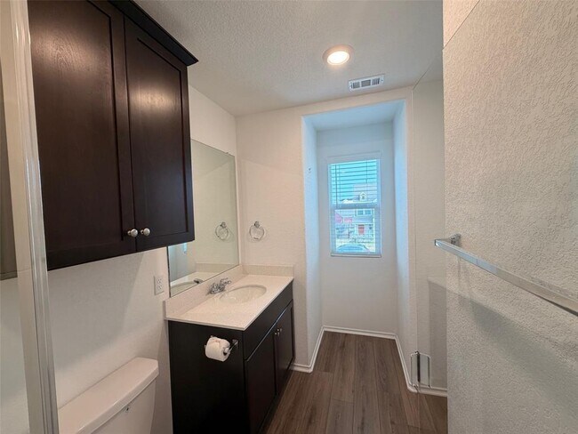 Building Photo - 7316 Sparkling Light Dr