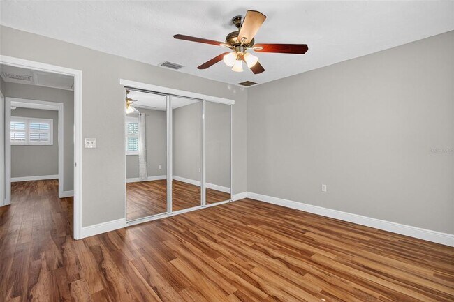 Building Photo - 6660 Cape Hatteras Way NE