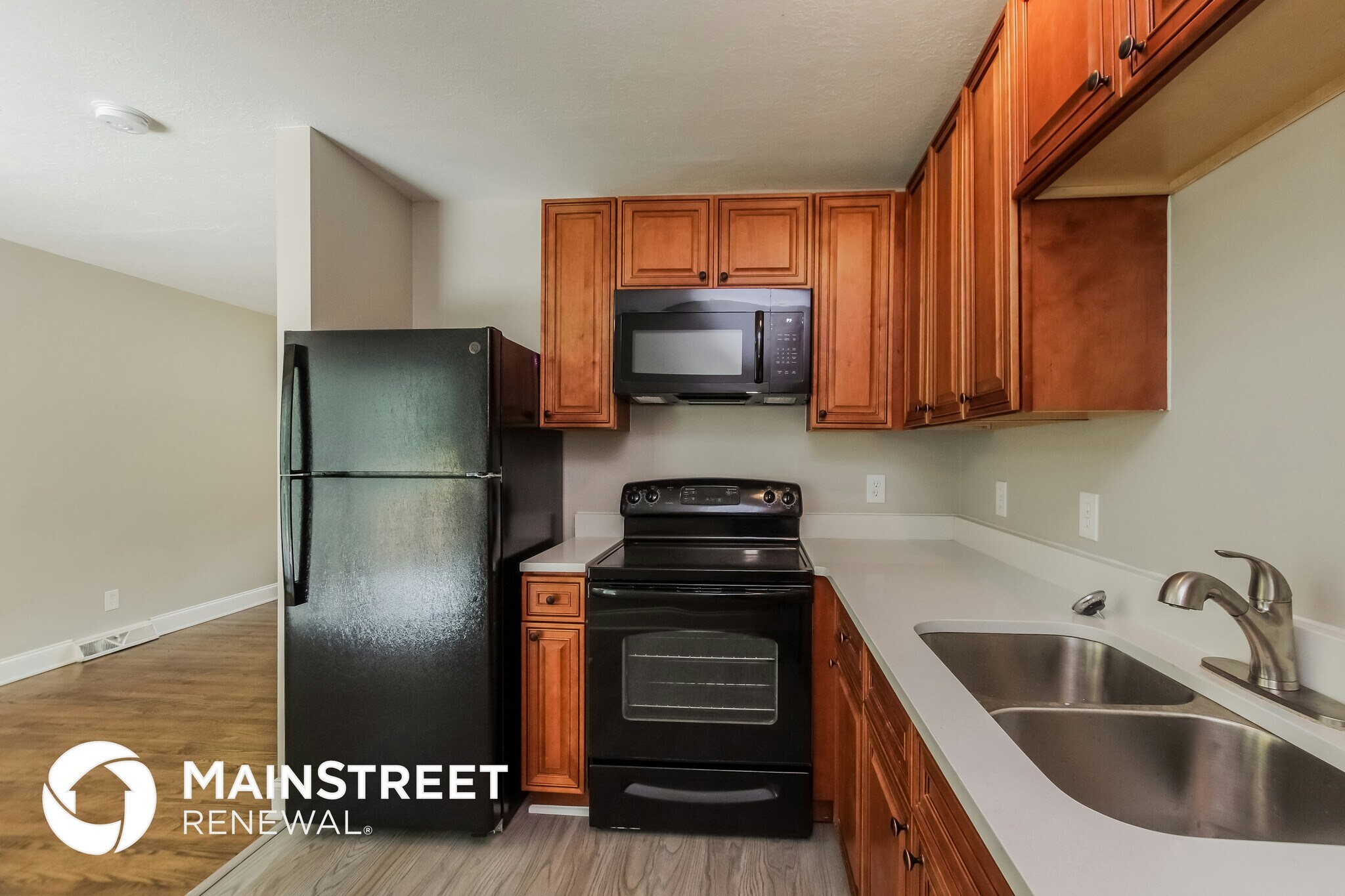 Building Photo - 1532 Downs Ave