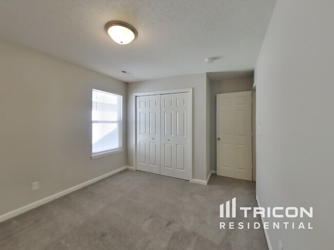 Building Photo - 11451 Water Birch Dr