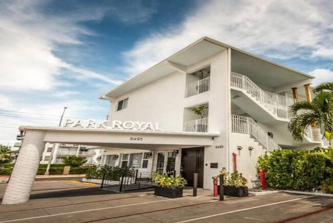 Building Photo - 6495 Indian Creek Dr