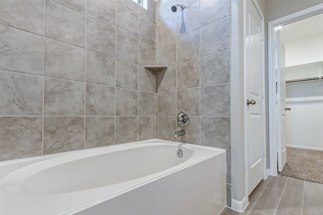 Building Photo - 5311 Sunway Dr