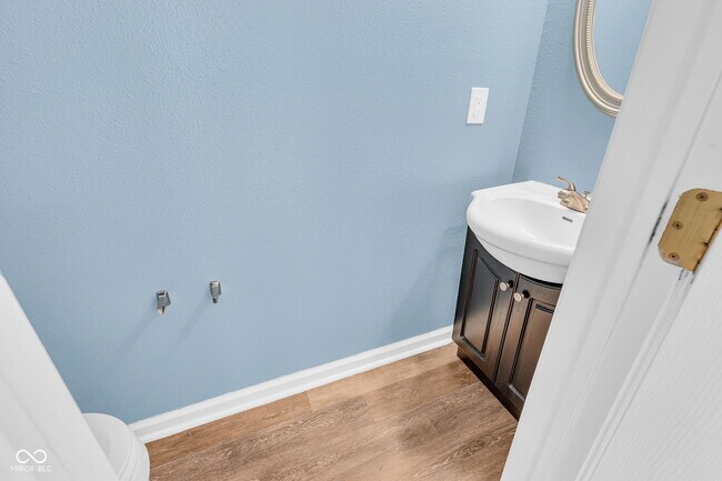 Building Photo - 8818 Browns Valley Ln