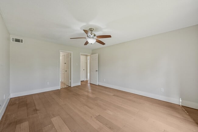 Building Photo - 1706 Cedar Creek Ct