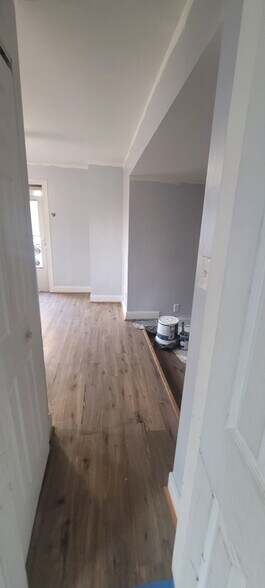 Building Photo - 6726 Jefferson Blvd