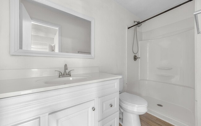 Building Photo - 2827 Grandy Ave