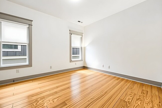 Building Photo - Modern 3-Bedroom Home in The Cottages at Avery Creek