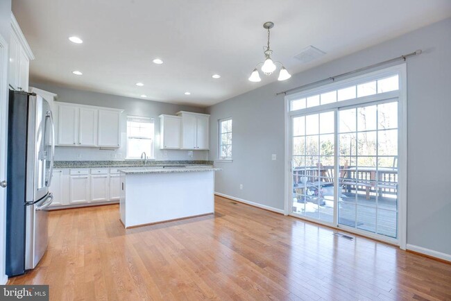 Building Photo - 11932 Blue Violet Way