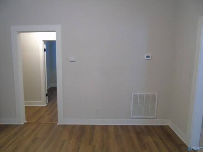 Building Photo - 802 Beirne Ave NE