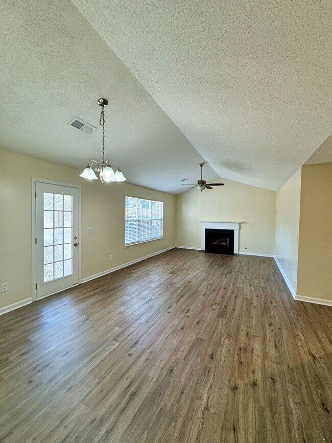 Building Photo - Sunroom and Fenced Backyard in the Heart of Kennesaw!