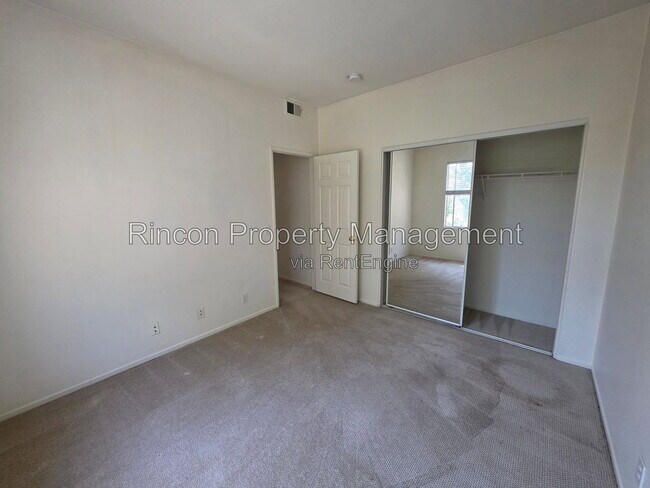 Building Photo - 2525 Villamonte Ct