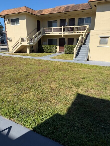 Building Photo - 5212 SW 91st Ave