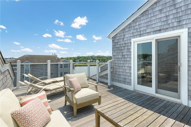 Building Photo - 31 Coddington Wharf