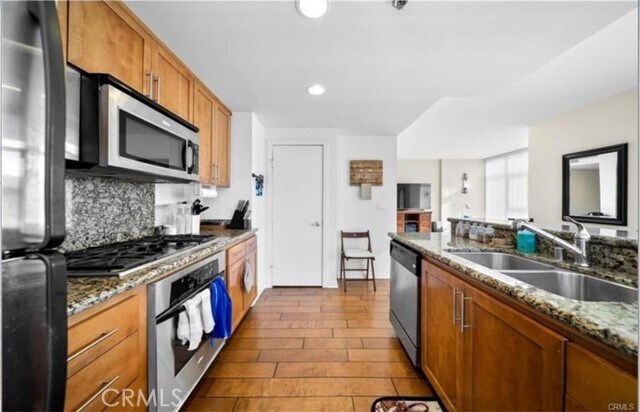 Building Photo - 411 W Seaside Way