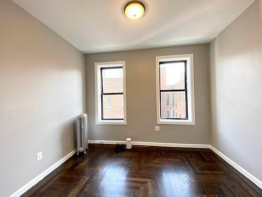 Building Photo - 2 bedroom in BRONX NY 10467