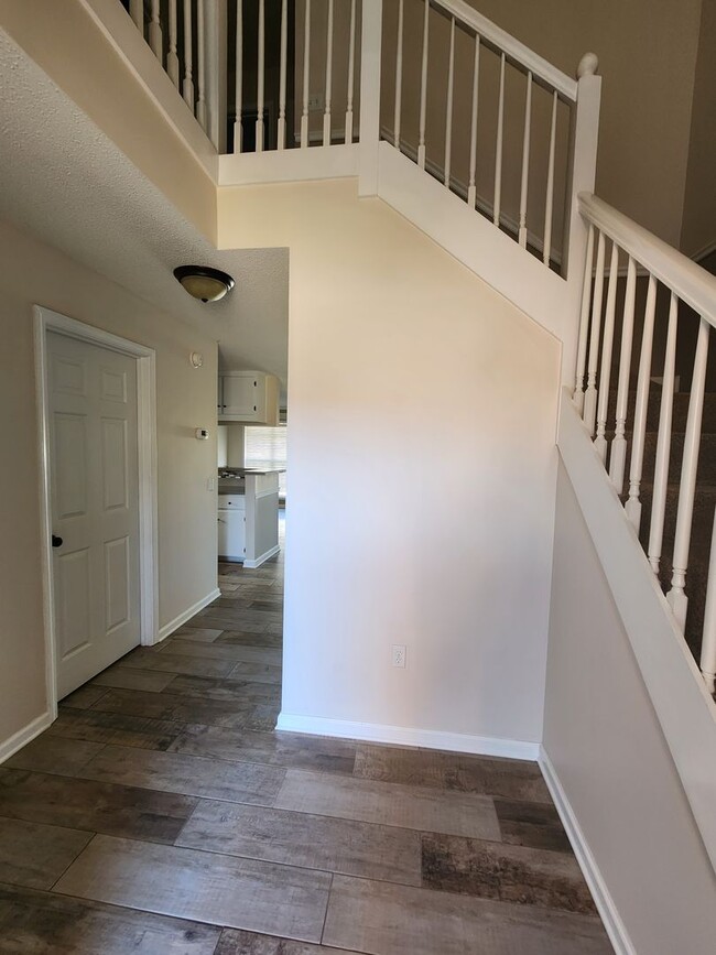 Building Photo - Dunwoody Subdivision