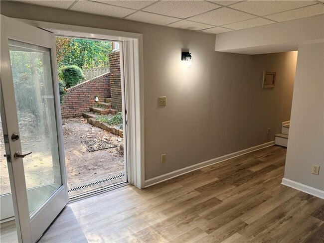 Building Photo - 1351 Old Johnson Ferry Rd NE