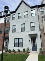 Building Photo - 584 Hazel Dr