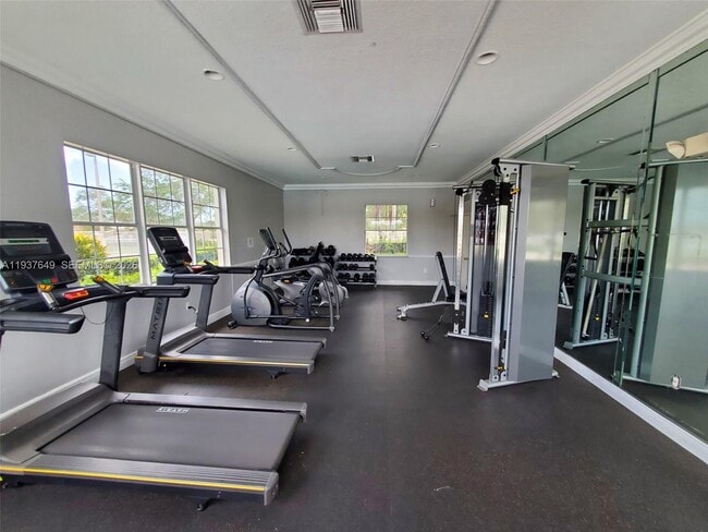 Building Photo - 5041 Wiles Rd