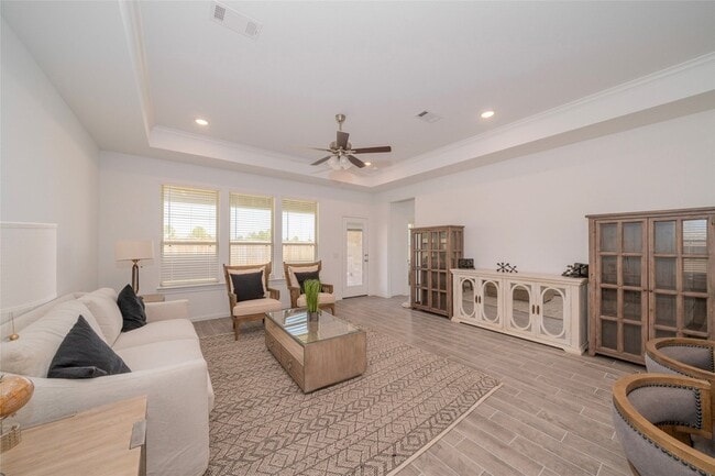 Building Photo - 26883 Ausmas Ln