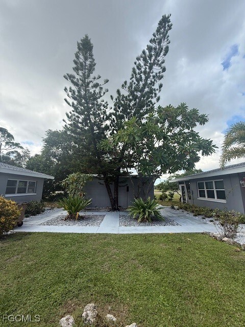 Primary Photo - 4920 York St