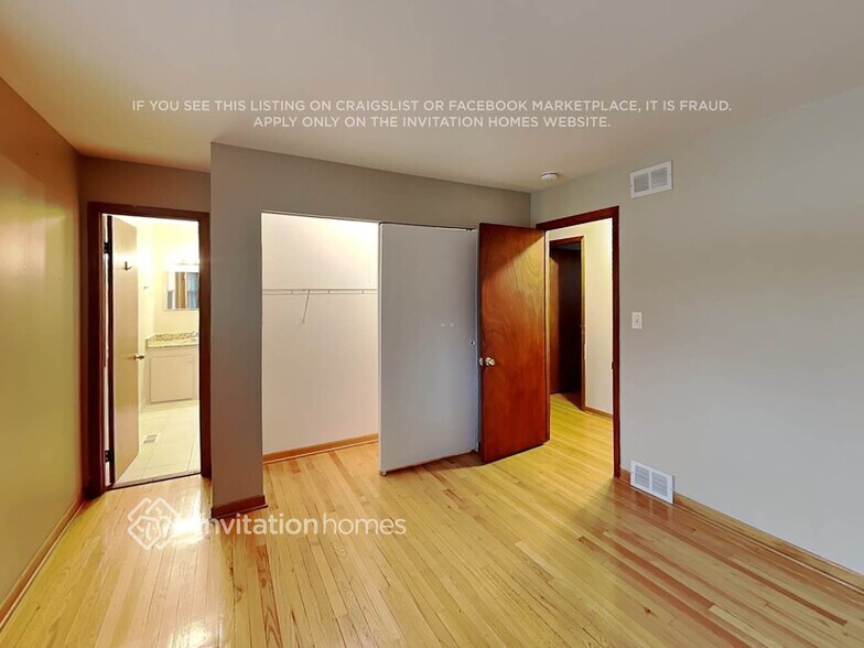 Building Photo - 8613 S Kean Ave