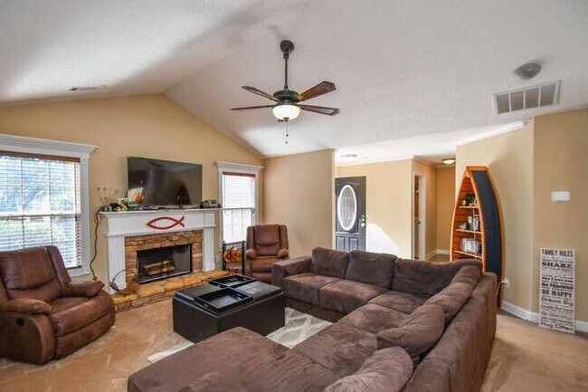 Building Photo - 886 Jefferson Walk Cir