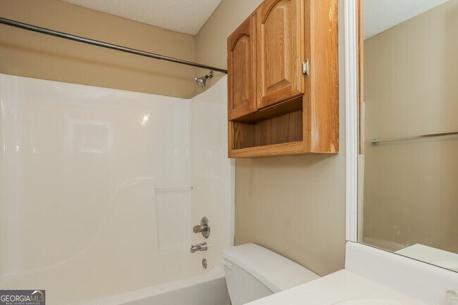 Building Photo - 3857 Merryweather Trail