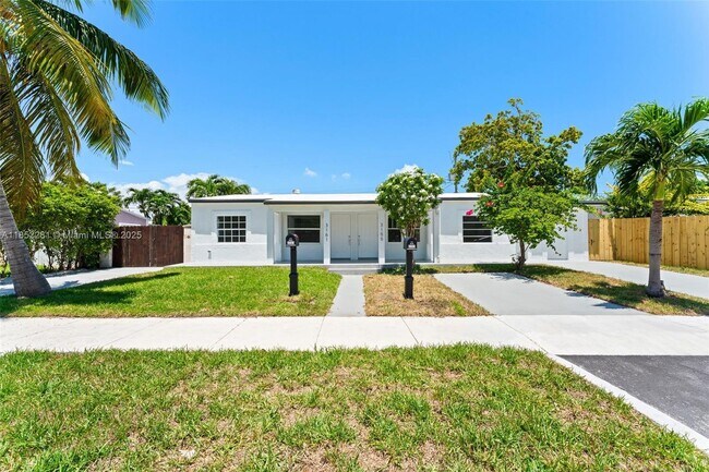 Primary Photo - 3155 SW 27th Ln