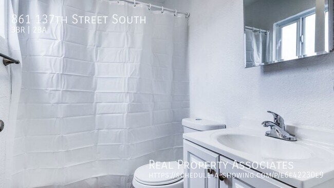 Building Photo - 861 137th St S
