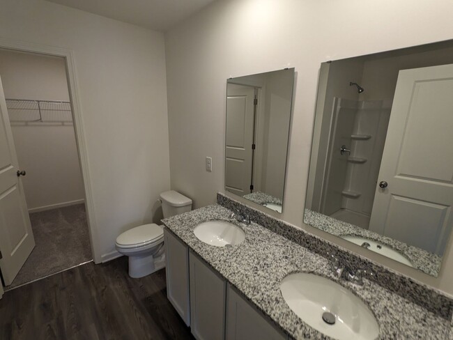 Building Photo - Brand New Corner Unit 3 Bedroom Townhome i...