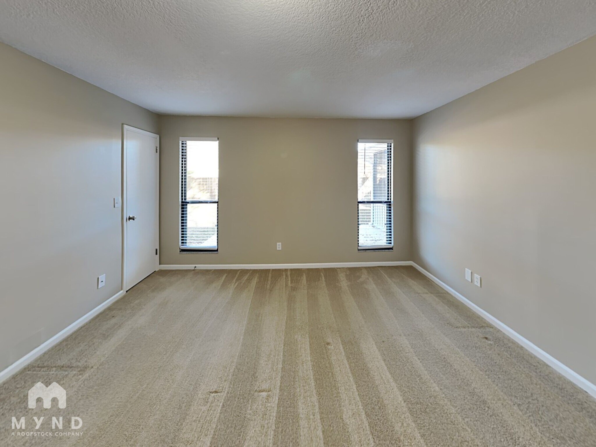 Building Photo - 3315 Blackfoot Trail S