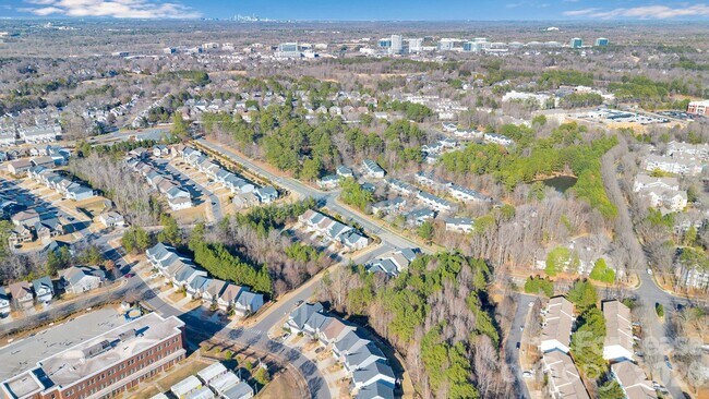 Building Photo - 11715 Clems Branch Dr