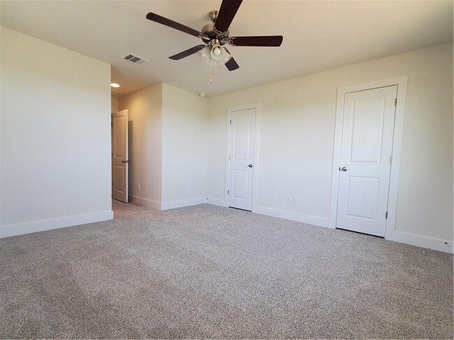 Building Photo - 508 White Steppe Way