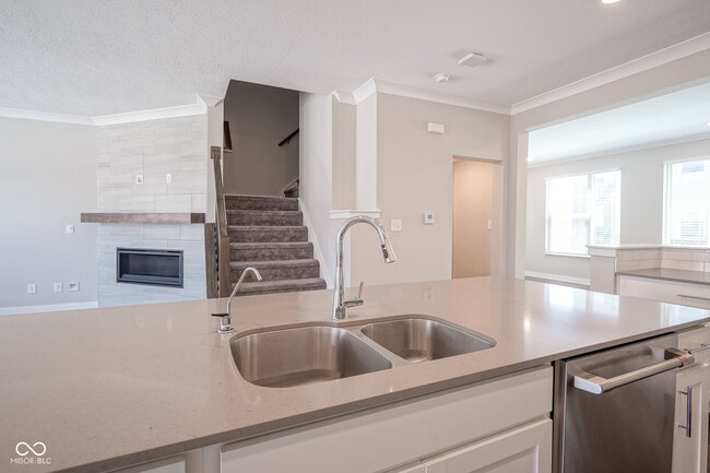 Building Photo - 8239 Bostic Dr