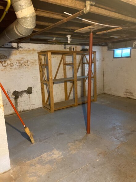 Building Photo - 807 Kingshighway St