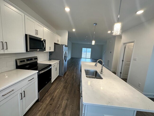 Building Photo - 7117 Leire Ln