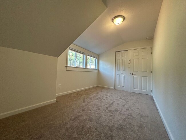 Building Photo - Welcome to your new home!