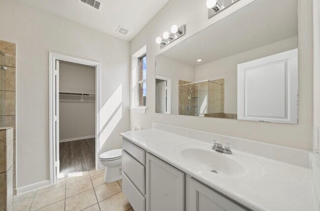 Building Photo - 5711 Water Violet Ln