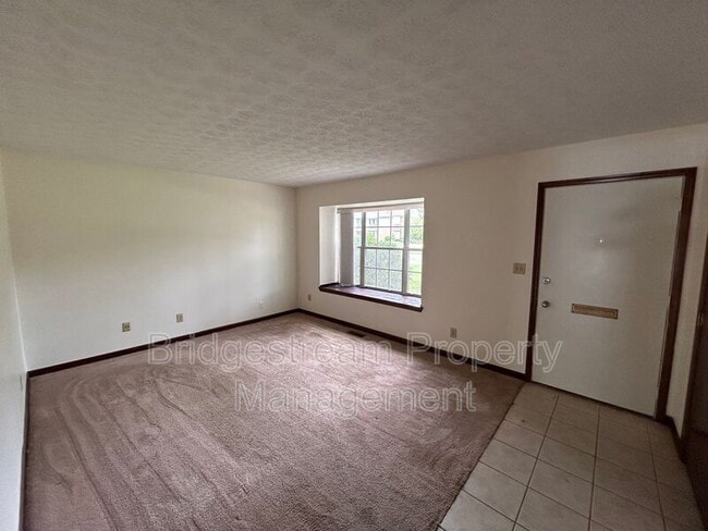 Building Photo - 1042 Beryl Trail