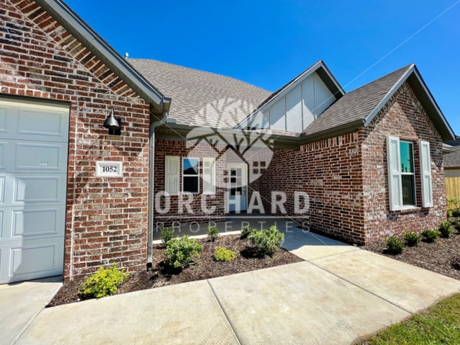 Building Photo - Tontitown- Single-Family Home- Spacious Kennedy Bonus Plan - 5th Bedroom/Bonus Room