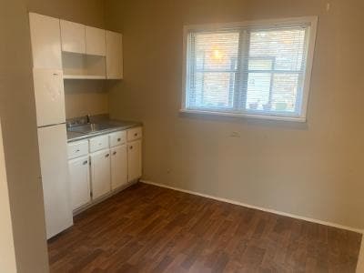 Building Photo - 401 St Francis St