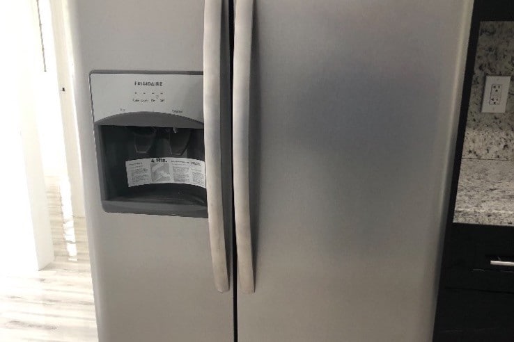 Building Photo - 634 SE 4th Pl