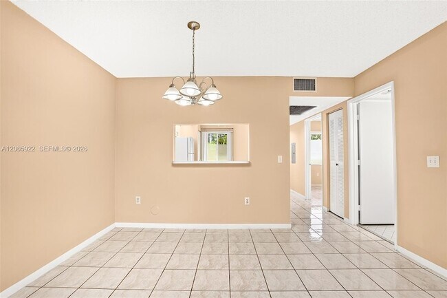 Building Photo - 12755 SW 16th Ct