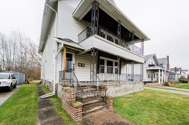 Building Photo - 839 Allison Ave