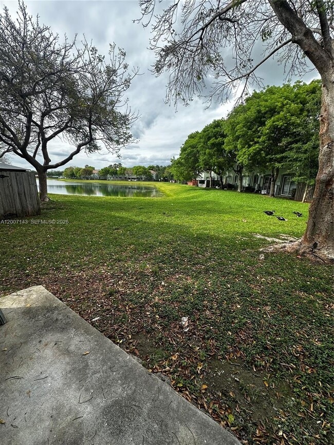 Building Photo - 2912 SE 15th Rd