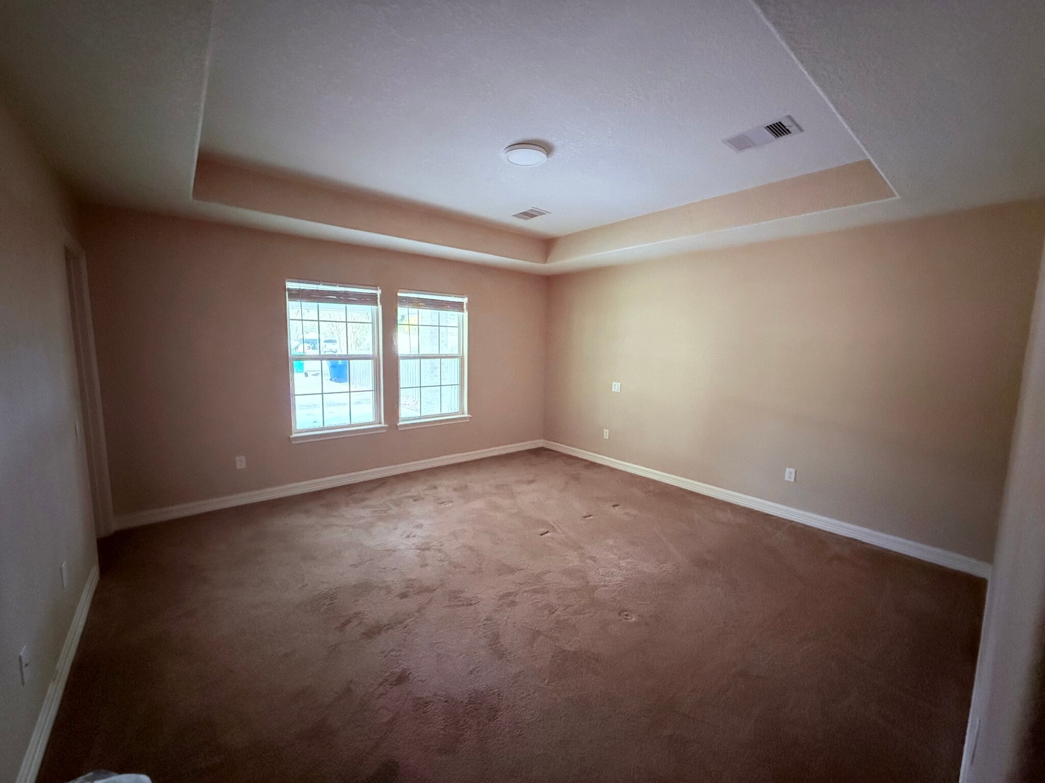 Master Bedroom - 1026 N Arcola St