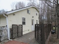 Building Photo - 24 Cromwell Hill Rd